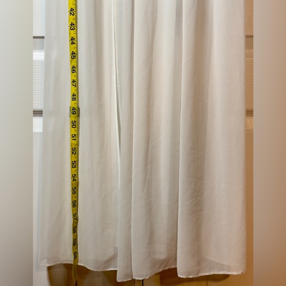 Ark & Co | White Floral V Neck Maxi Dress | Women's Small (S) - Picture 6 of 12